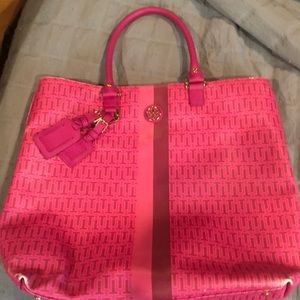 Tory Burch fuchsia bag